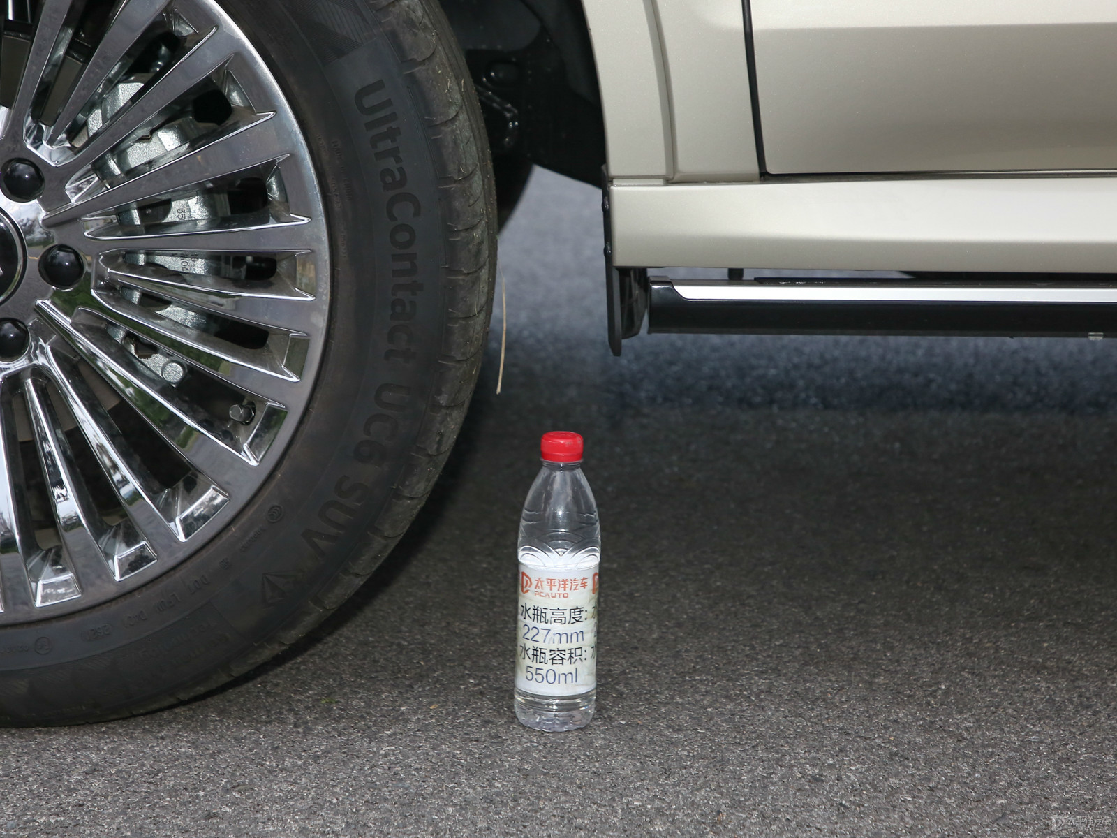 坦克500 2021款豪华型外观解析 硬派豪华的视觉盛宴